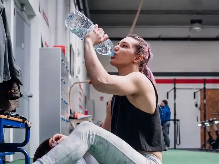 Mineralwasser Mineralwasser